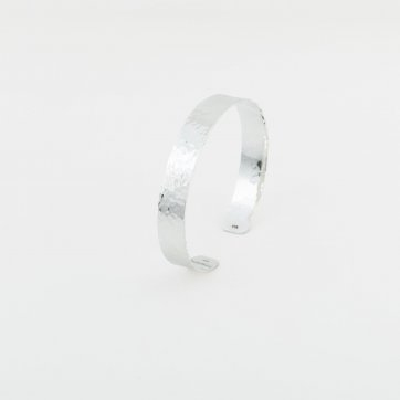 Moschos Ασημένιο σφυρήλατο επιπλατινωμένο βραχιόλι 925° 